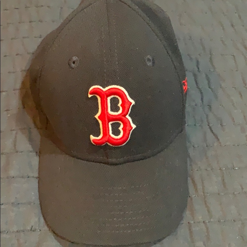 Youth Boston Red Sox fitted hat